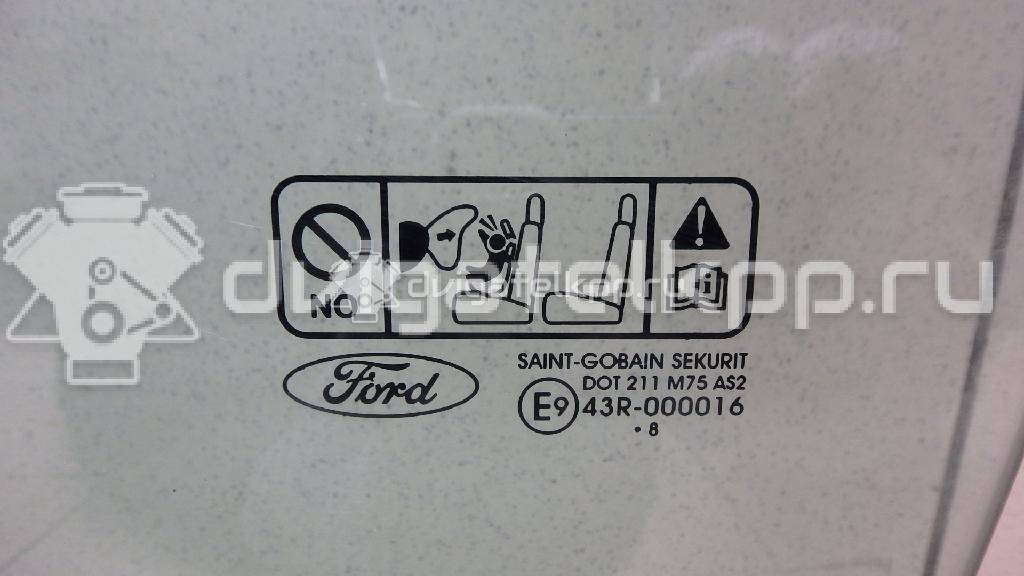 Фото Стекло двери передней левой  1342626 для Ford Focus {forloop.counter}}