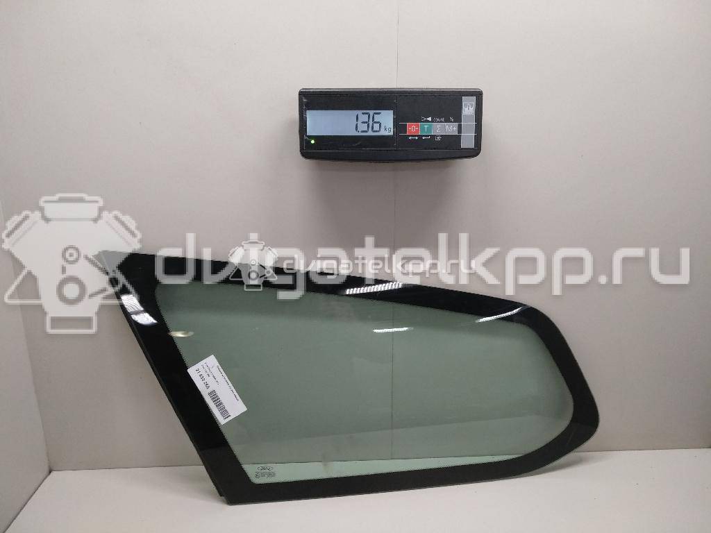 Фото Стекло кузовное глухое левое  1367769 для Ford Focus {forloop.counter}}