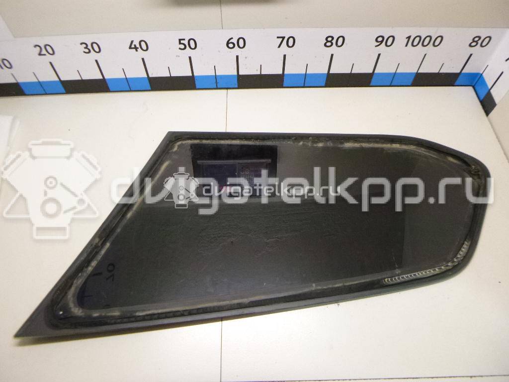 Фото Стекло кузовное глухое левое  1367769 для Ford Focus {forloop.counter}}