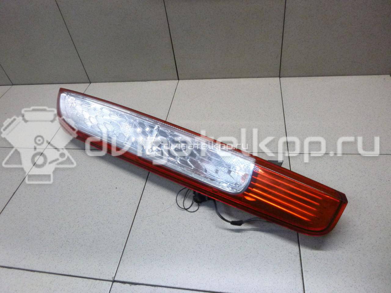 Фото Фонарь задний правый  8M5113404AB для Ford Focus {forloop.counter}}