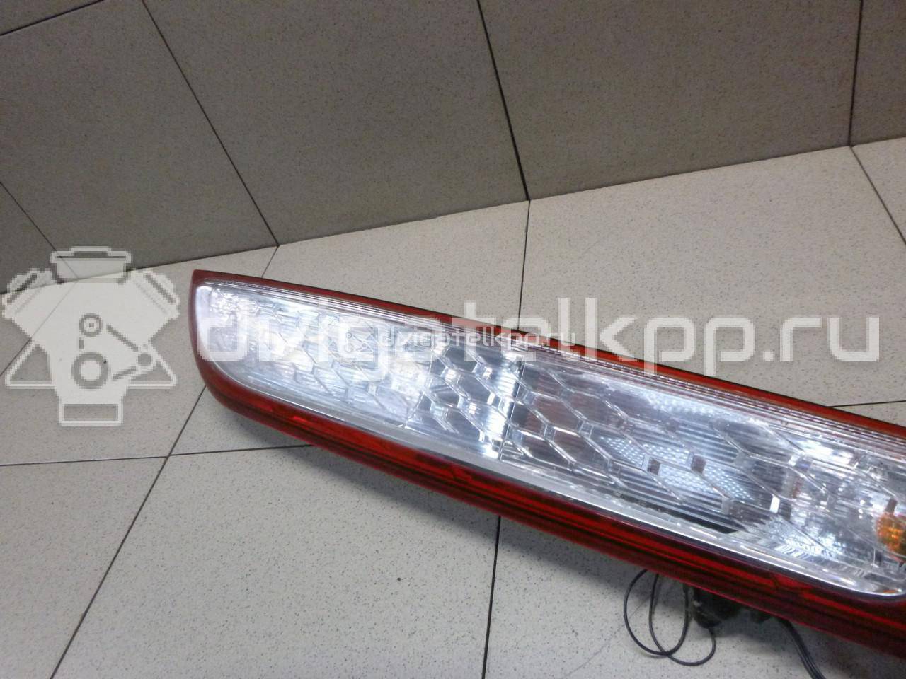 Фото Фонарь задний правый  8M5113404AB для Ford Focus {forloop.counter}}
