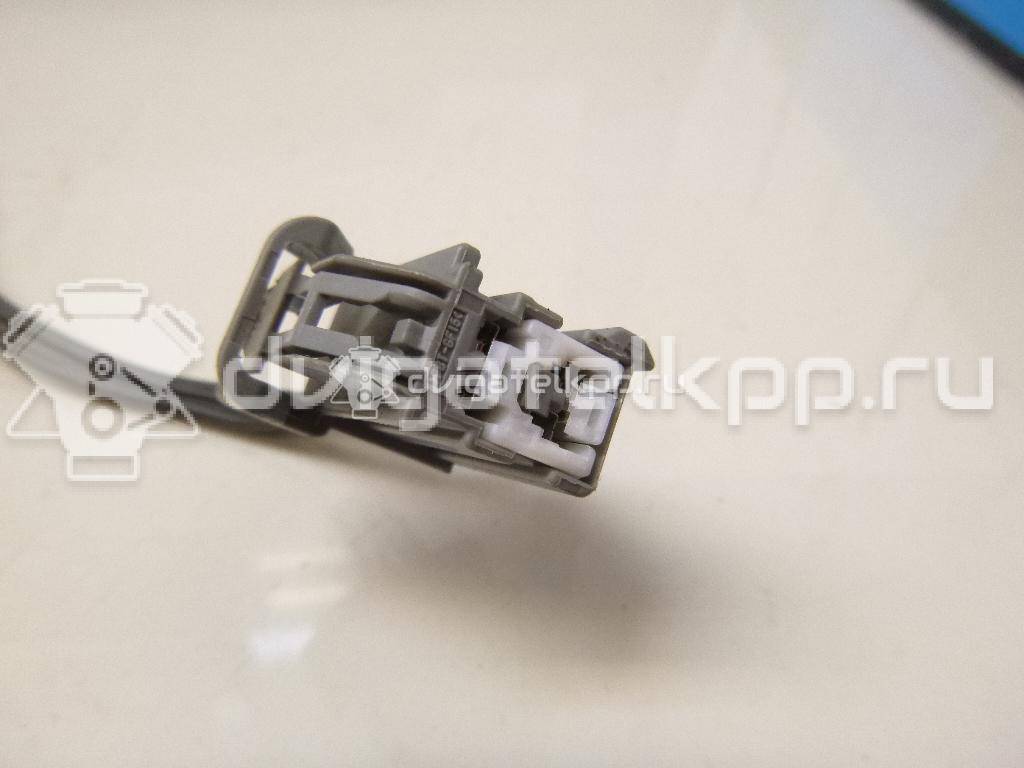 Фото Фонарь задний правый  1520757 для Ford Focus {forloop.counter}}