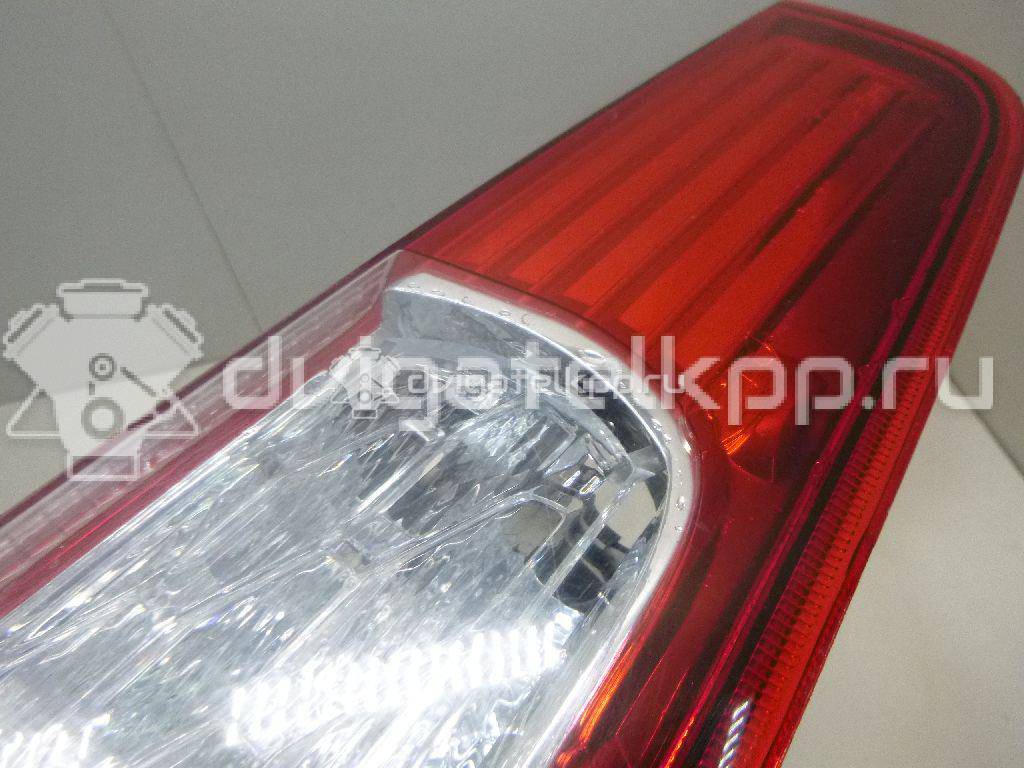 Фото Фонарь задний правый  1528770 для Ford Focus {forloop.counter}}