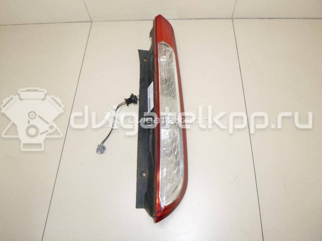 Фото Фонарь задний правый  1520757 для Ford Focus {forloop.counter}}