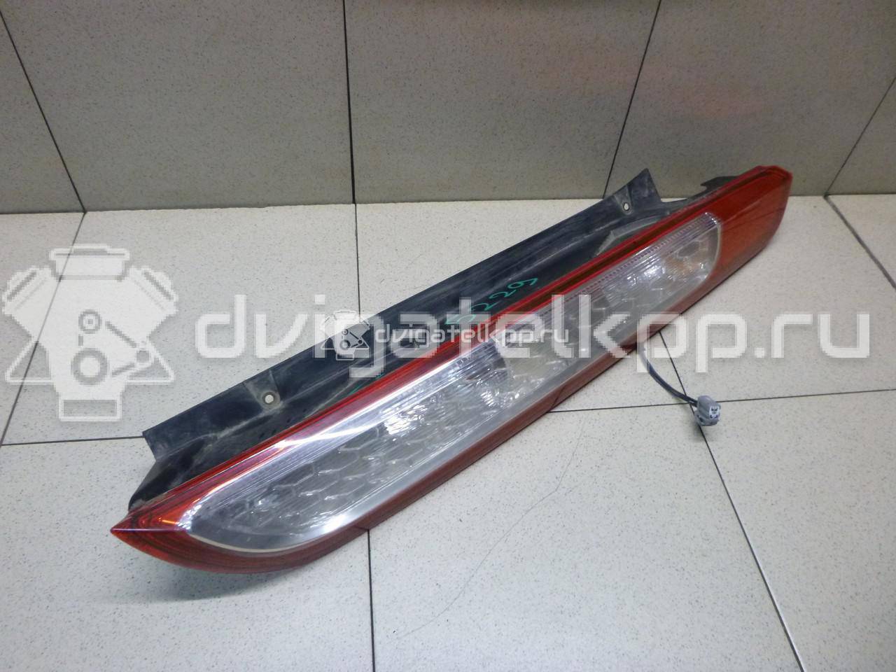 Фото Фонарь задний правый  1520757 для Ford Focus {forloop.counter}}