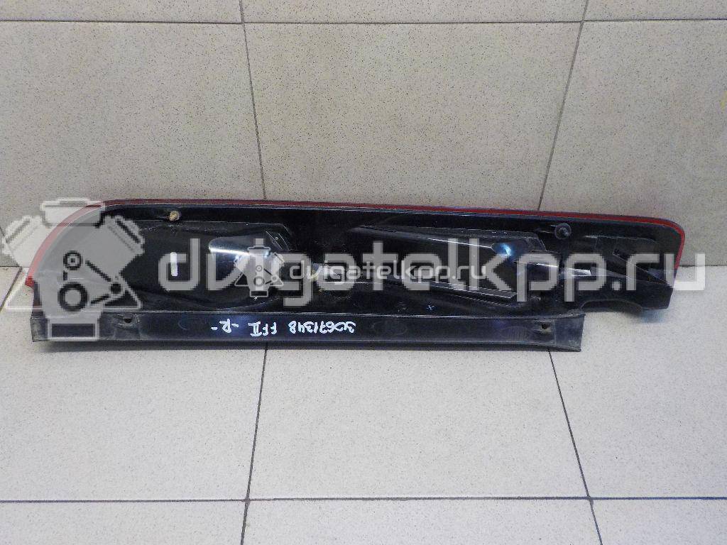 Фото Фонарь задний правый  1420450 для Ford Focus {forloop.counter}}