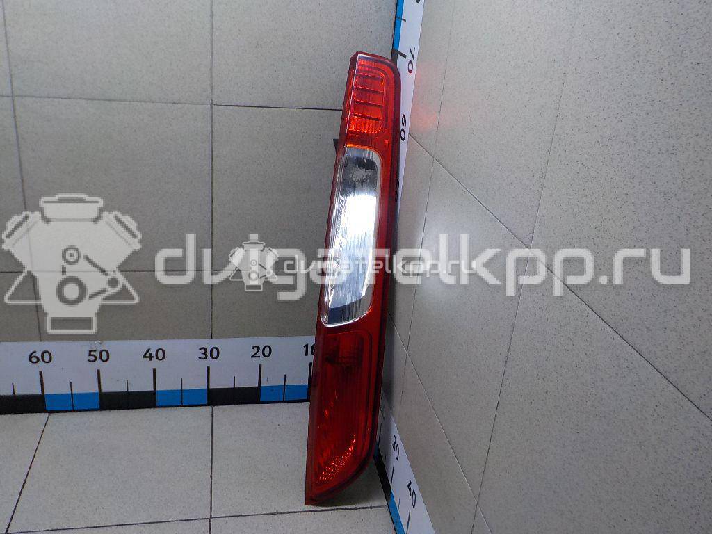 Фото Фонарь задний правый  1420450 для Ford Focus {forloop.counter}}