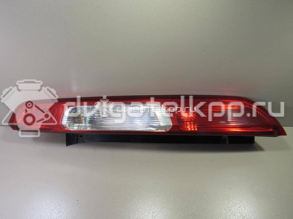 Фото Фонарь задний правый  1420450 для Ford Focus {forloop.counter}}