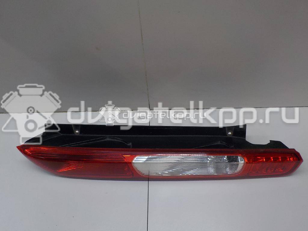 Фото Фонарь задний правый  1420450 для Ford Focus {forloop.counter}}