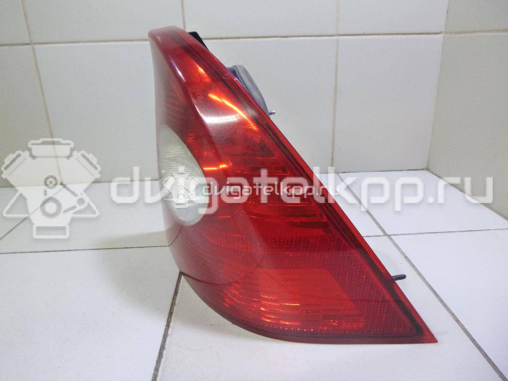 Фото Фонарь задний правый  1333832 для Ford Focus {forloop.counter}}