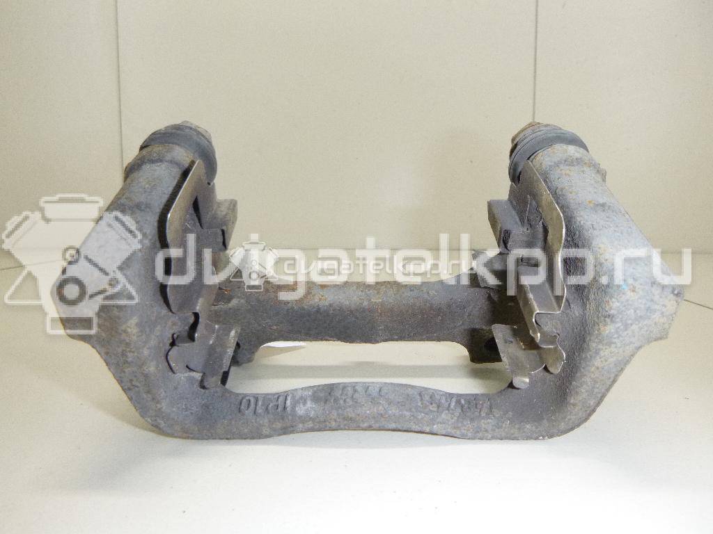 Фото Скоба суппорта заднего  1460288 для Ford Focus / Galaxy / Kuga / S-Max / Mondeo {forloop.counter}}