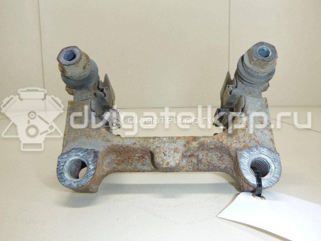 Фото Скоба суппорта заднего  1460288 для Ford Focus / Galaxy / Kuga / S-Max / Mondeo {forloop.counter}}