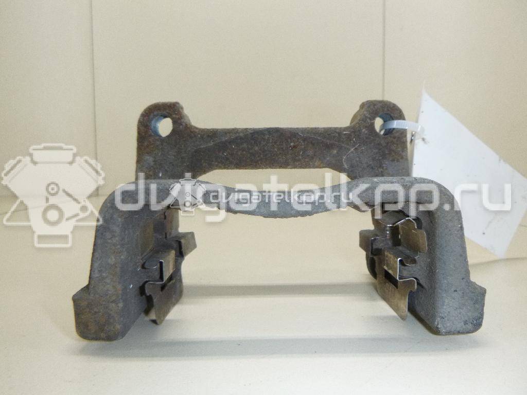 Фото Скоба суппорта заднего  1460288 для Ford Focus / Galaxy / Kuga / S-Max / Mondeo {forloop.counter}}