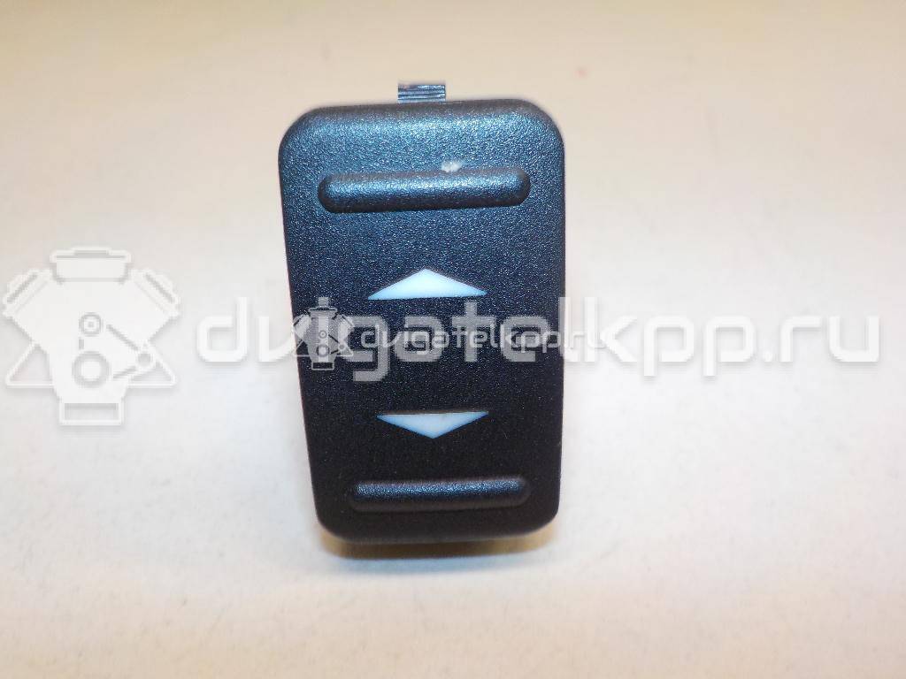 Фото Кнопка стеклоподъемника  1428969 для Ford Focus / Galaxy / S-Max / Mondeo {forloop.counter}}