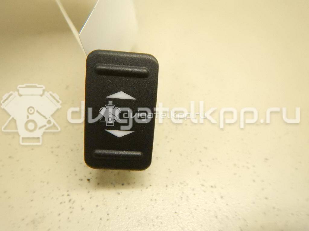 Фото Кнопка стеклоподъемника  1428969 для Ford Focus / Galaxy / S-Max / Mondeo {forloop.counter}}