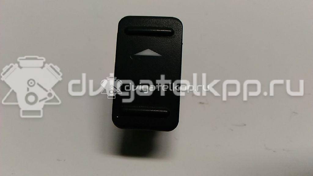 Фото Кнопка стеклоподъемника  1428969 для Ford Focus / Galaxy / S-Max / Mondeo {forloop.counter}}