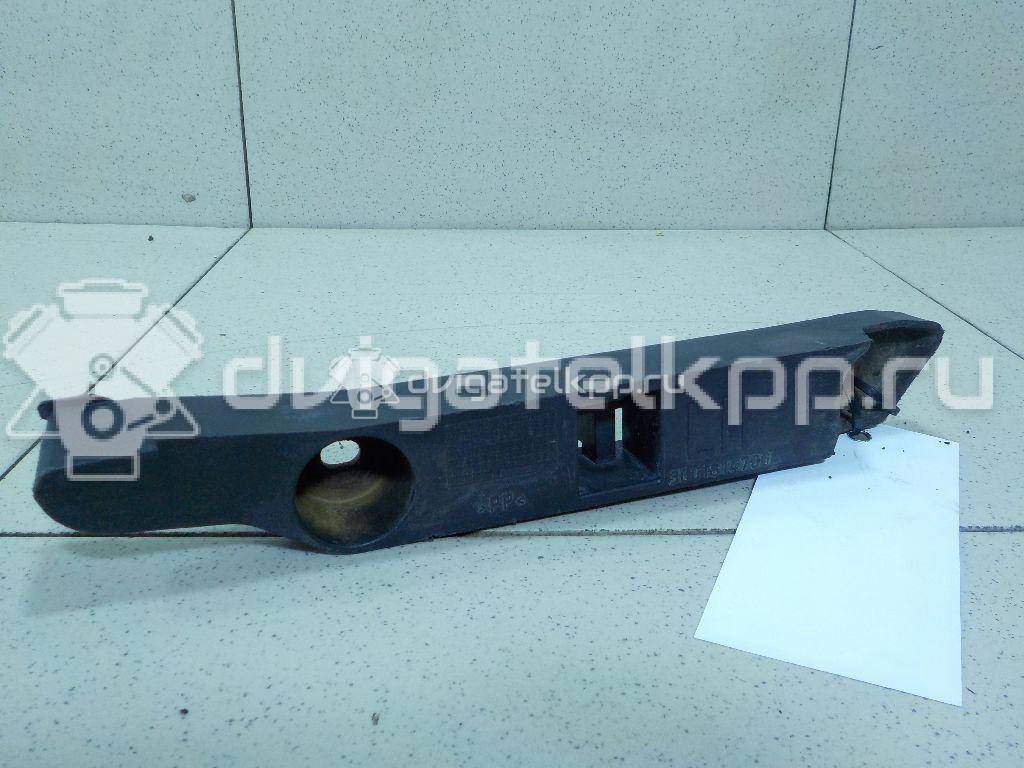 Фото Направляющая переднего бампера левая  1521607 для Ford Focus {forloop.counter}}