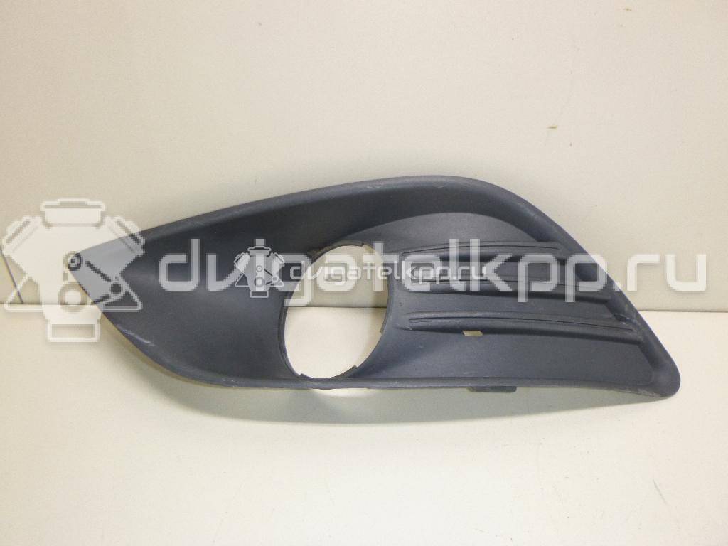 Фото Решетка в бампер левая  1538834 для Ford Focus {forloop.counter}}