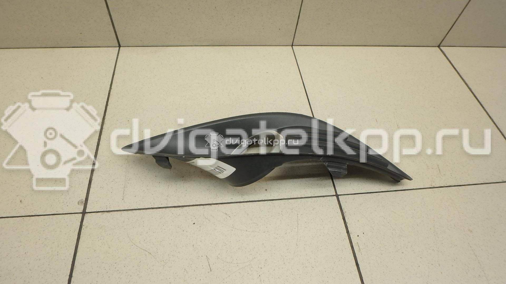 Фото Решетка в бампер левая  1528561 для Ford Focus {forloop.counter}}