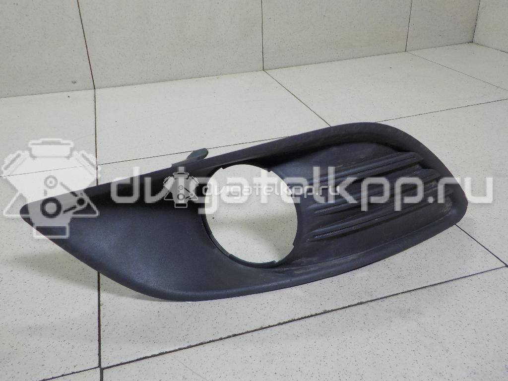 Фото Решетка в бампер левая  1528561 для Ford Focus {forloop.counter}}