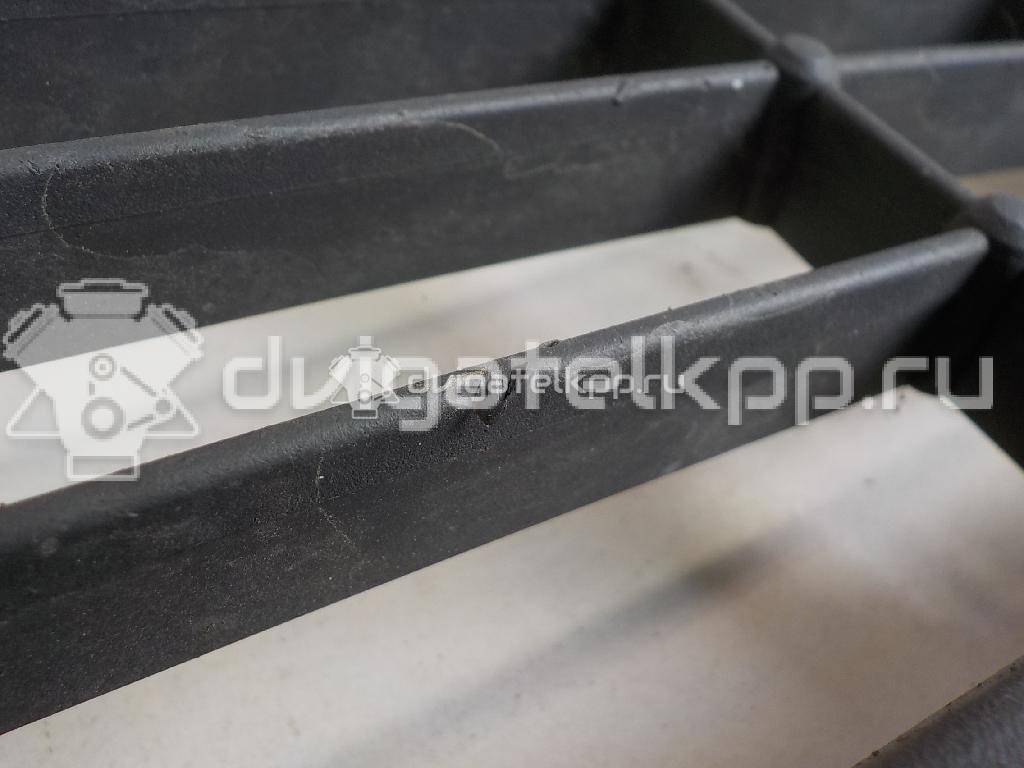 Фото Решетка в бампер центральная  1520644 для Ford Focus {forloop.counter}}