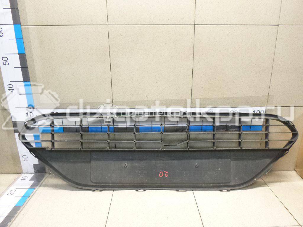 Фото Решетка в бампер центральная  1497510 для Ford Focus {forloop.counter}}