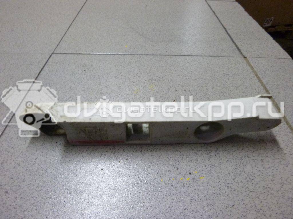 Фото Направляющая переднего бампера правая  8M5117D958AD для Ford Focus {forloop.counter}}