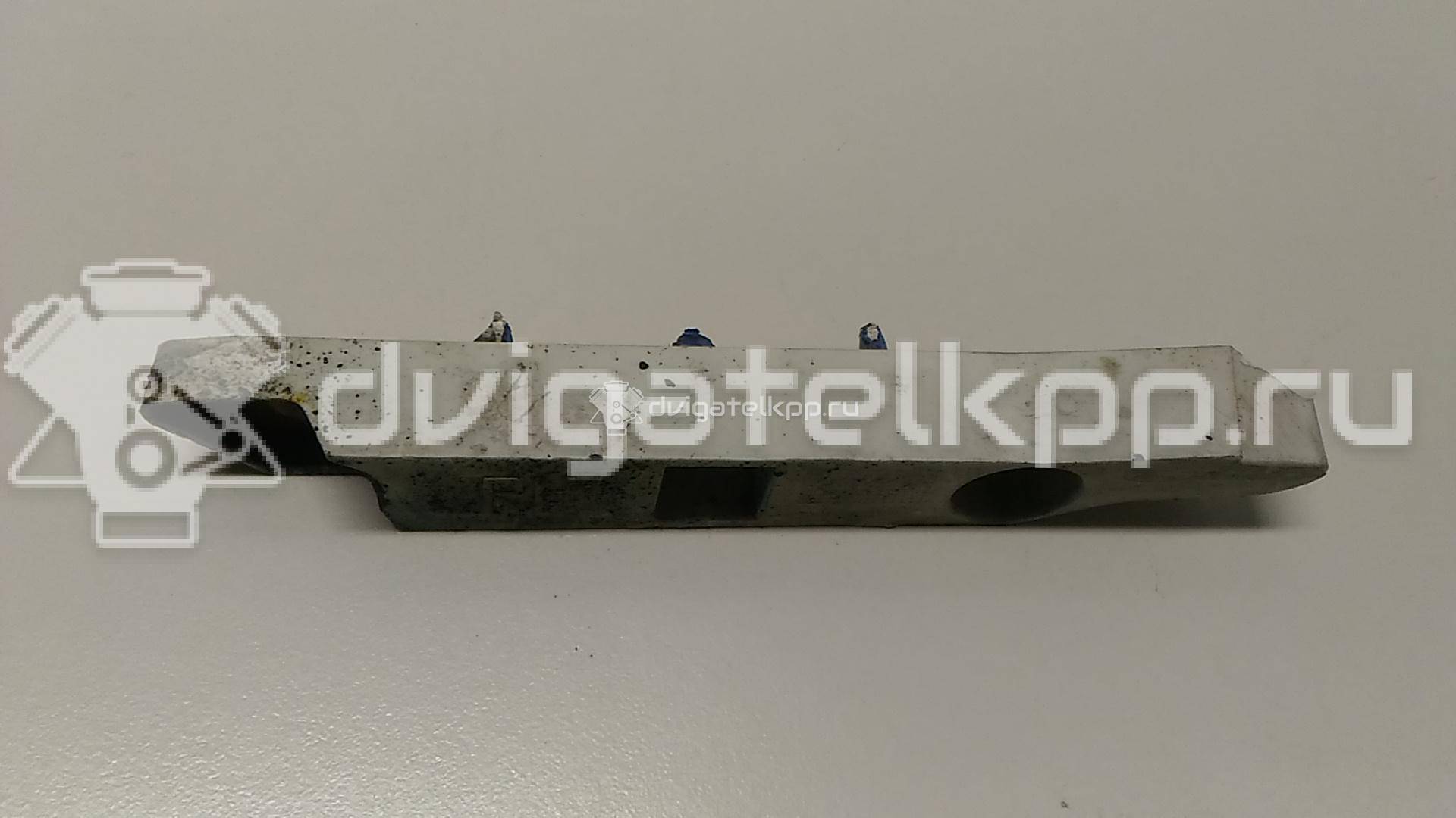 Фото Направляющая переднего бампера правая  8M5117D958AD для Ford Focus {forloop.counter}}