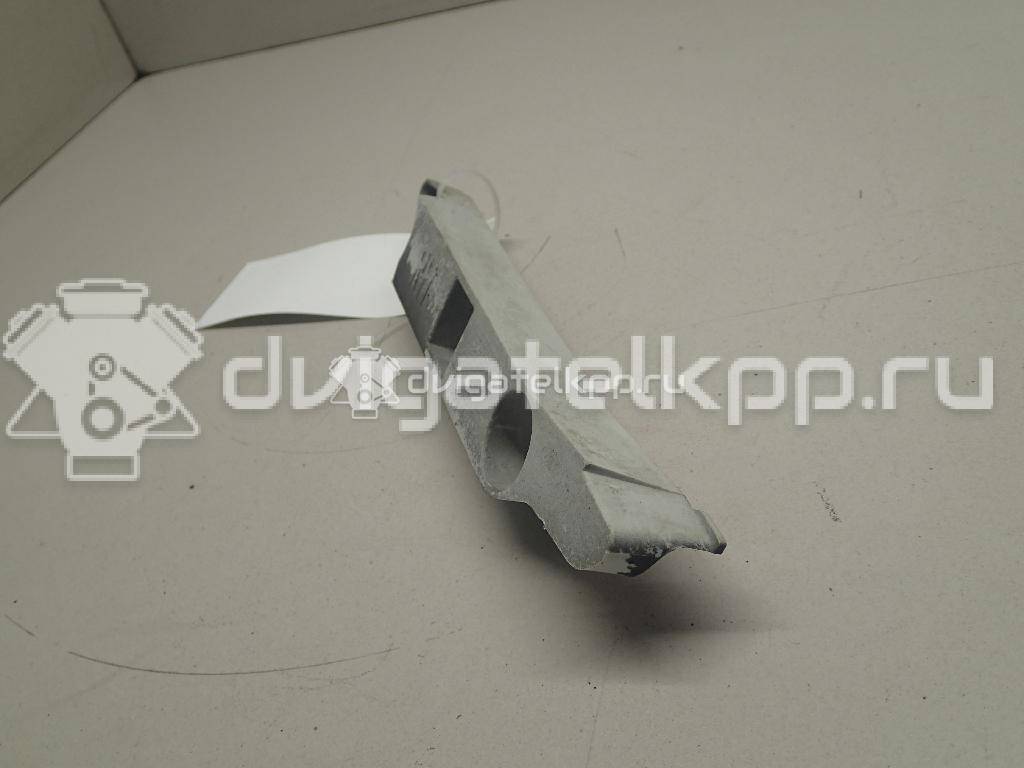 Фото Направляющая переднего бампера правая  1521605 для Ford Focus {forloop.counter}}