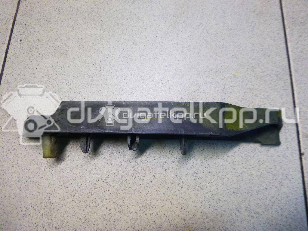 Фото Направляющая переднего бампера правая  1521605 для Ford Focus {forloop.counter}}