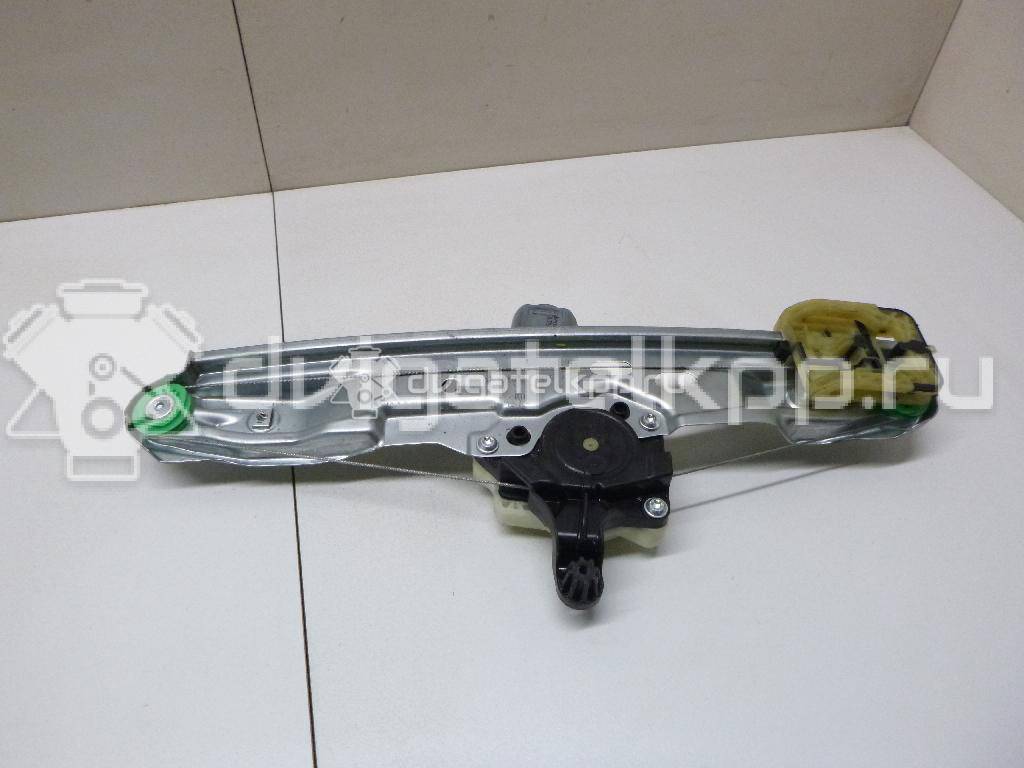 Фото Стеклоподъемник электр. задний правый  1870371 для Ford Focus {forloop.counter}}