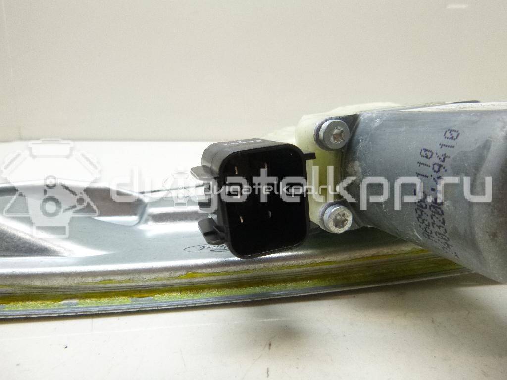 Фото Стеклоподъемник электр. задний правый  1870371 для Ford Focus {forloop.counter}}