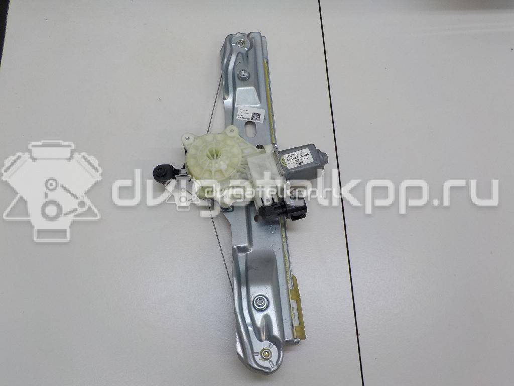 Фото Стеклоподъемник электр. задний правый  1870371 для Ford Focus {forloop.counter}}