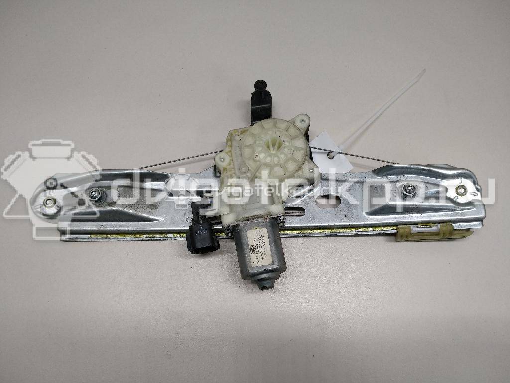 Фото Стеклоподъемник электр. задний правый  1870371 для Ford Focus {forloop.counter}}