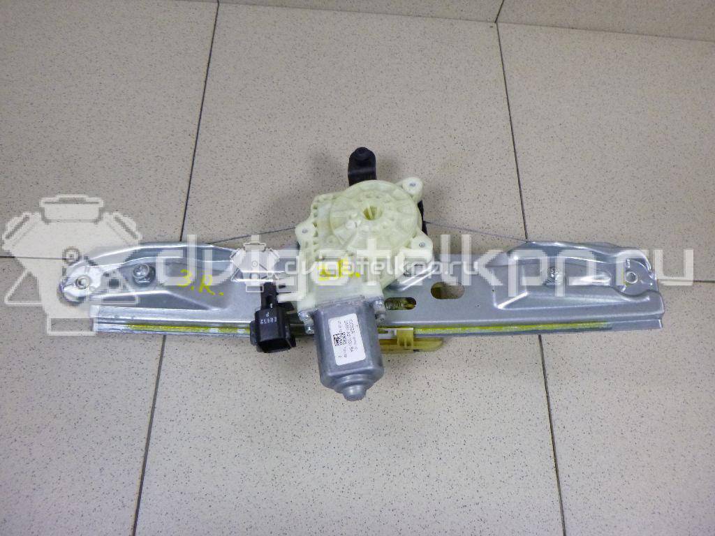 Фото Стеклоподъемник электр. задний правый  5118330 для Ford Focus {forloop.counter}}