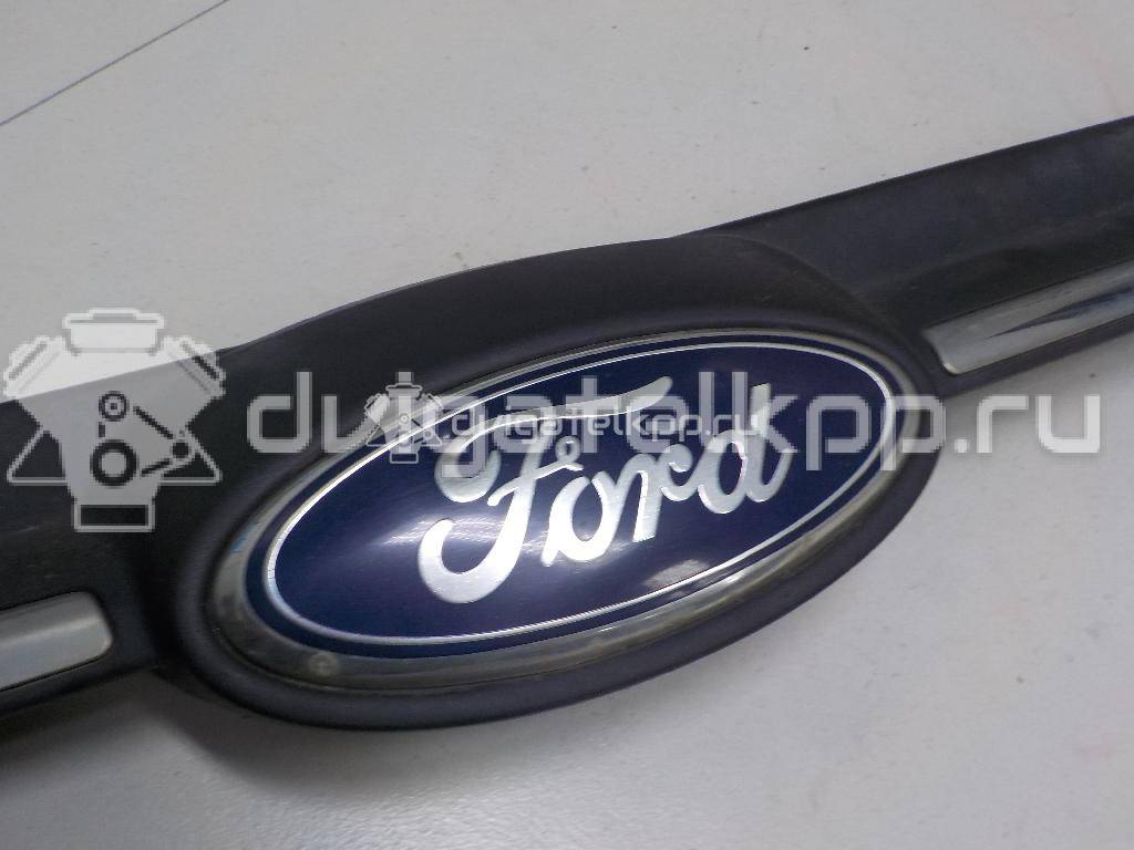 Фото Решетка радиатора  1718747 для Ford Focus {forloop.counter}}