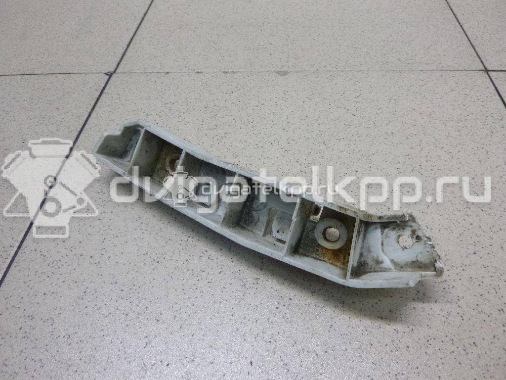 Фото Кронштейн переднего бампера правый  1718730 для Ford Focus {forloop.counter}}