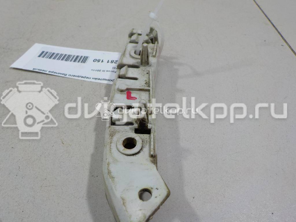 Фото Кронштейн переднего бампера левый  1718731 для Ford Focus {forloop.counter}}