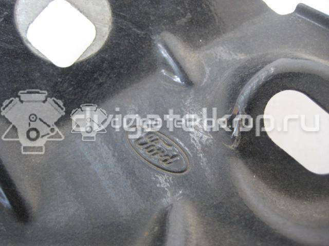Фото Крыло переднее правое  1729700 для Ford Focus {forloop.counter}}