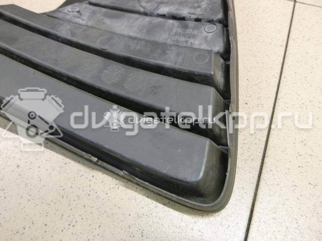 Фото Решетка в бампер левая  cp9z17k946a для Ford Focus {forloop.counter}}