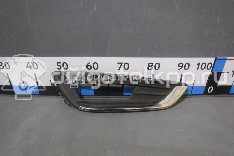 Фото Решетка в бампер правая  1873303 для Ford Focus {forloop.counter}}