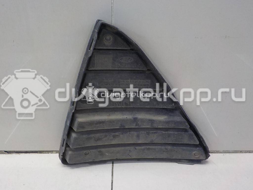Фото Решетка в бампер правая  1718736 для Ford Focus {forloop.counter}}