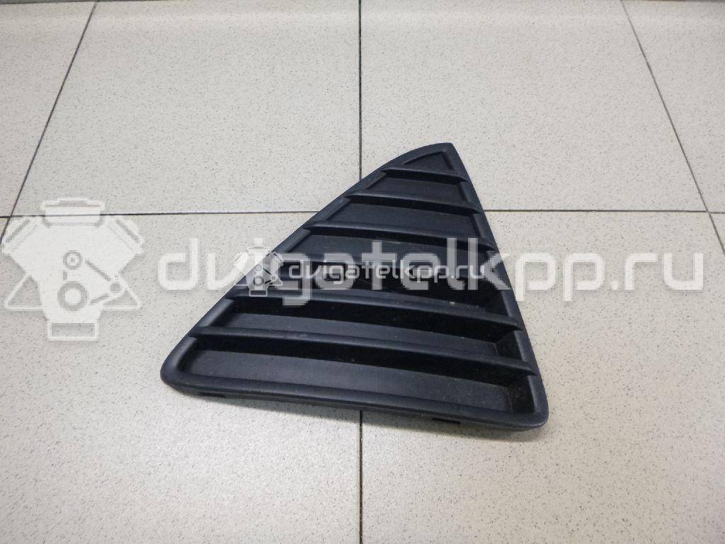 Фото Решетка в бампер правая  1718736 для Ford Focus {forloop.counter}}