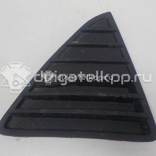 Фото Решетка в бампер правая  1718736 для Ford Focus
