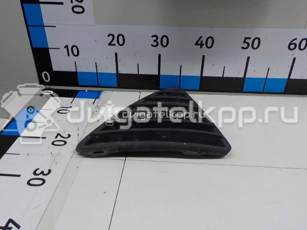 Фото Решетка в бампер правая  1718736 для Ford Focus {forloop.counter}}