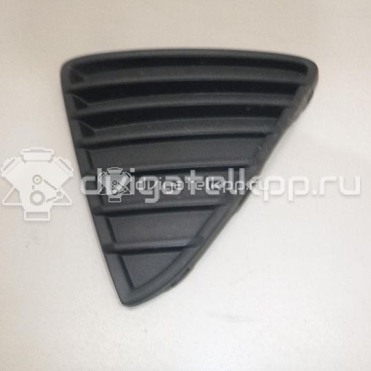 Фото Решетка в бампер правая  CP9Z17K946B для Ford Focus