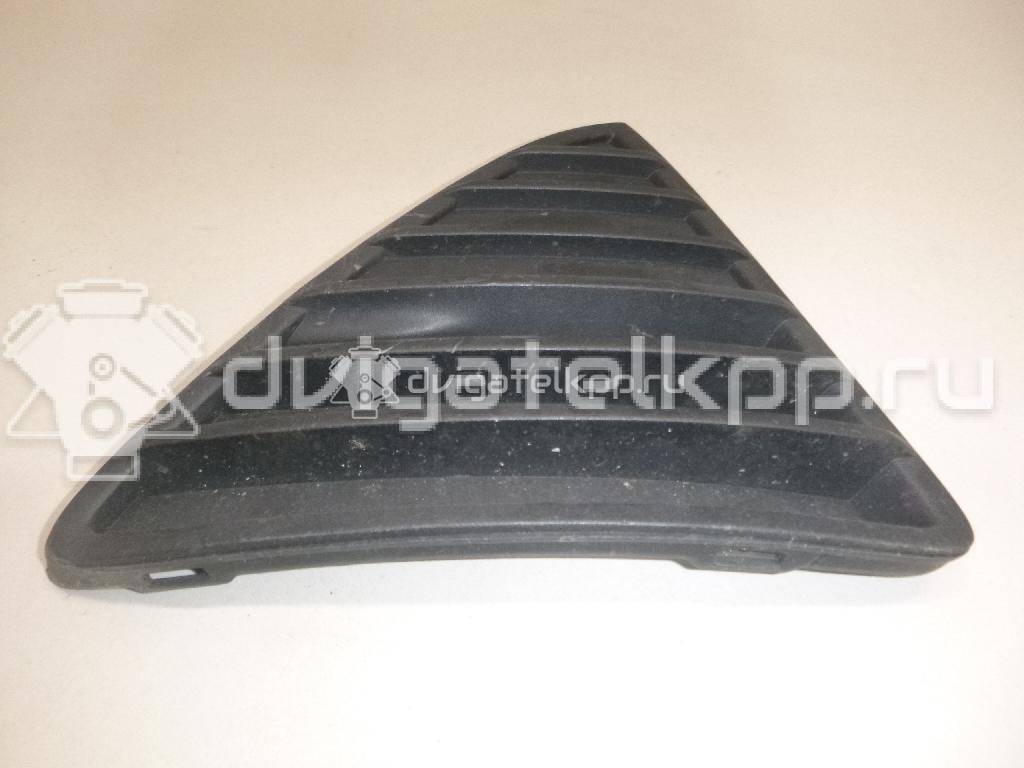 Фото Решетка в бампер правая  CP9Z17K946B для Ford Focus {forloop.counter}}