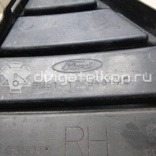 Фото Решетка в бампер правая  CP9Z17K946B для Ford Focus