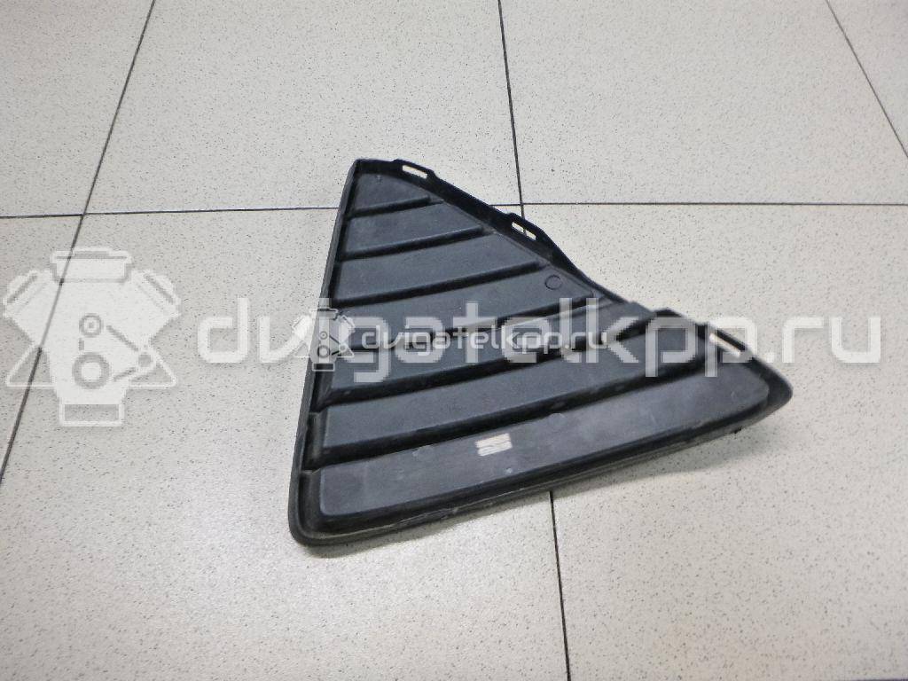 Фото Решетка в бампер правая  CP9Z17K946B для Ford Focus {forloop.counter}}