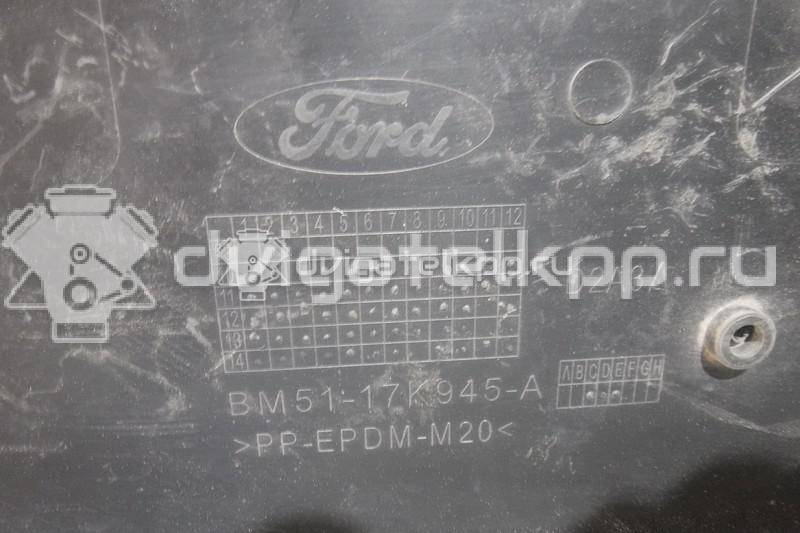 Фото Решетка в бампер центральная  1718734 для Ford Focus {forloop.counter}}